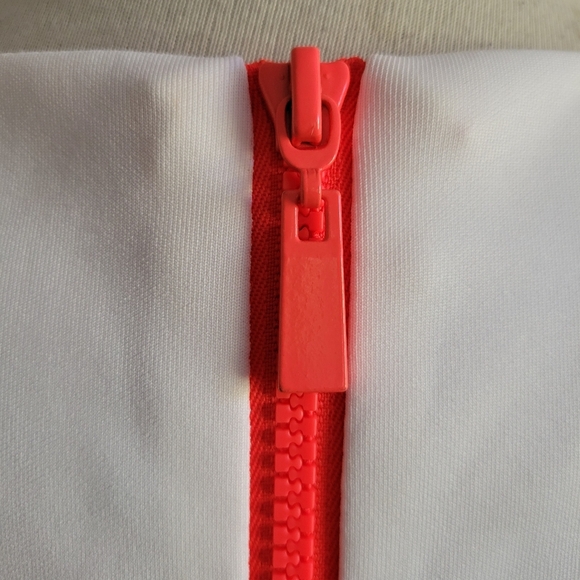 Vince Camuto Dress / NWT / Colorful / Size 10 - Picture 6 of 10